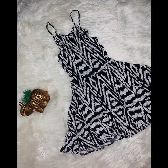 Aeropostale Beautiful pattern racerback sundress - Picture 6 of 11